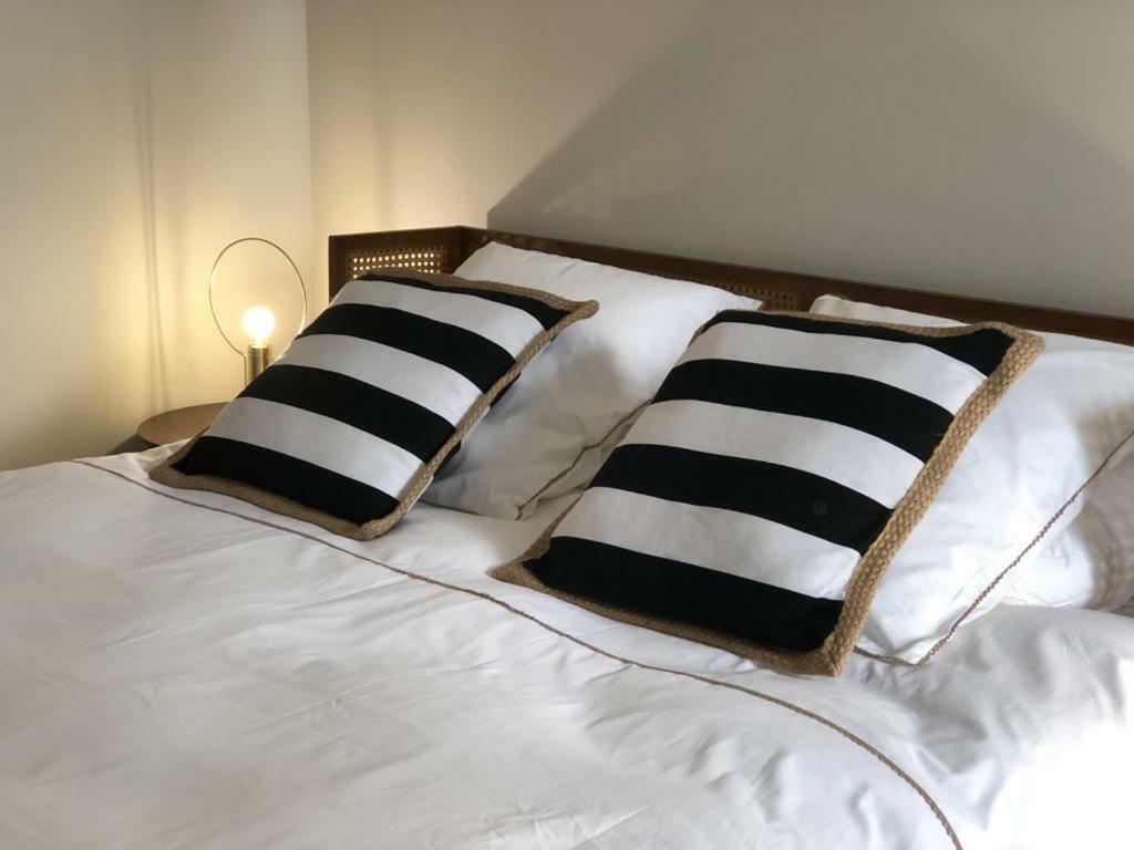 L Esprit Du Clain Chambres D Hotes Bandb De Standing Proches Du Futuroscope Golf Et Lac De St Cyr Naintre Экстерьер фото