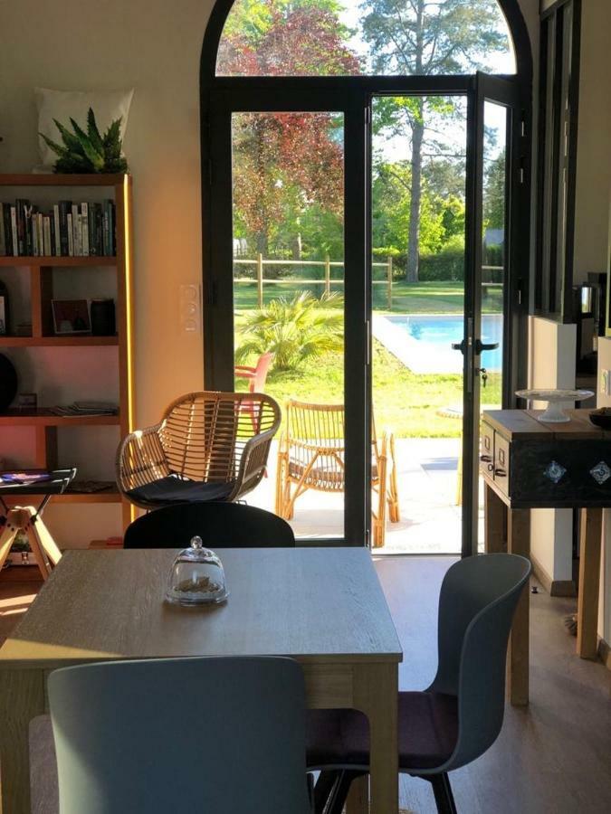 L Esprit Du Clain Chambres D Hotes Bandb De Standing Proches Du Futuroscope Golf Et Lac De St Cyr Naintre Экстерьер фото
