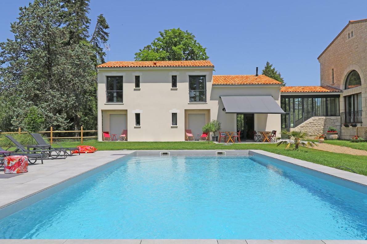 L Esprit Du Clain Chambres D Hotes Bandb De Standing Proches Du Futuroscope Golf Et Lac De St Cyr Naintre Экстерьер фото