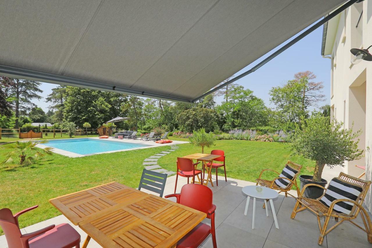 L Esprit Du Clain Chambres D Hotes Bandb De Standing Proches Du Futuroscope Golf Et Lac De St Cyr Naintre Экстерьер фото